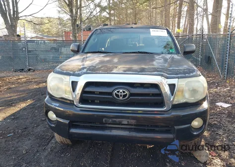 2008 Toyota Tacoma Prerunner V6 z USA, uszkodzony, nr VIN 3TMJU62N88M058225